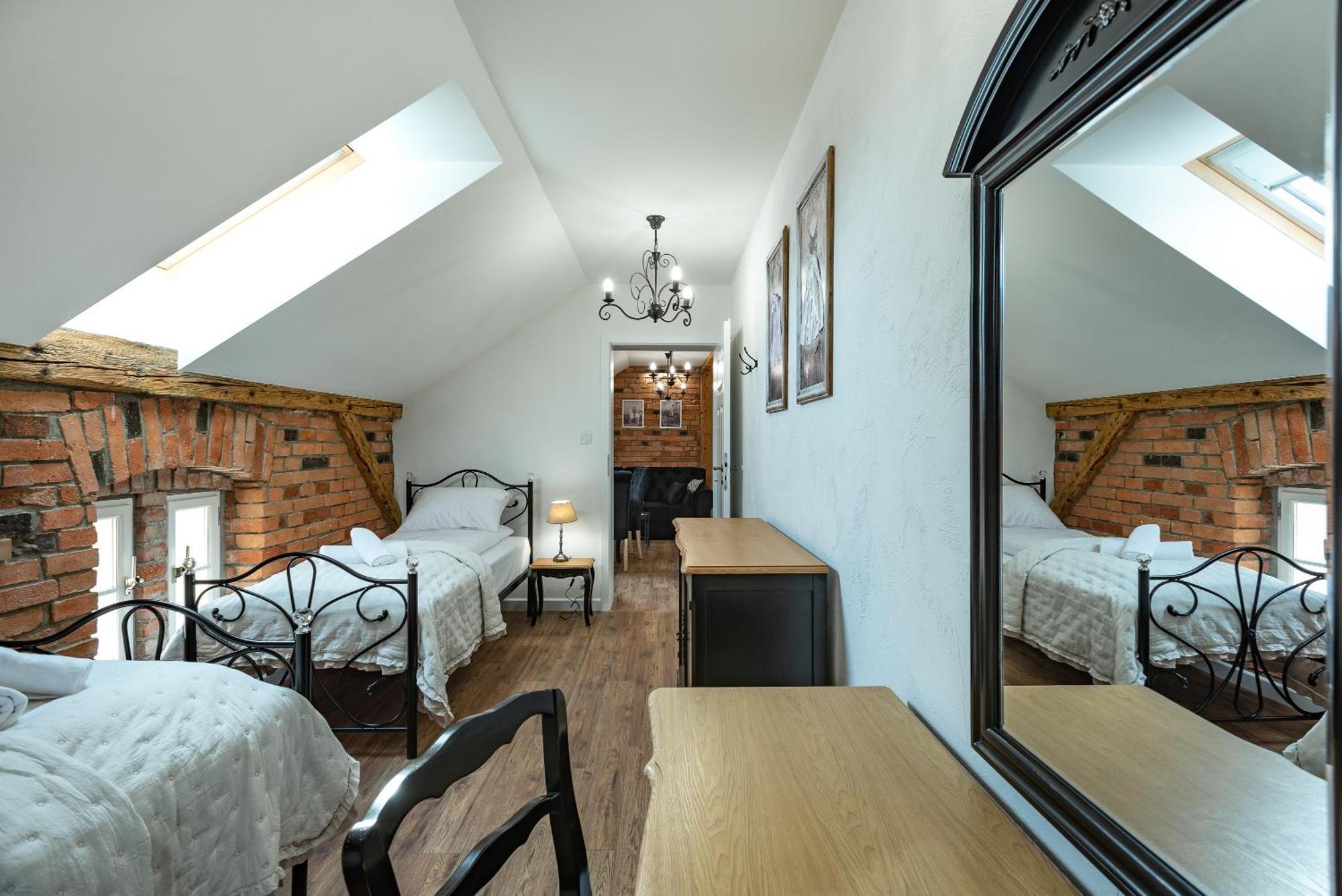 Dworek Wojanow Room photo